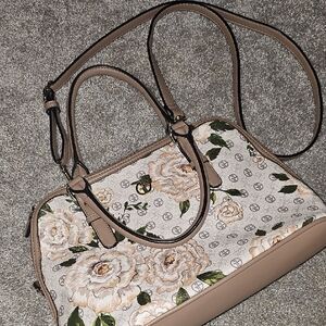 Giani Bernini Beige Floral Shoulder Bag #A8